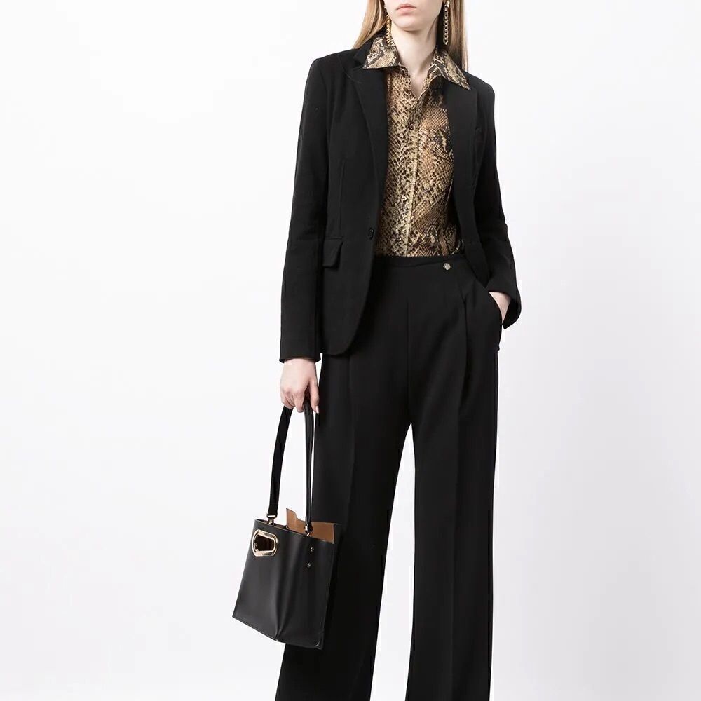 Ralph Lauren Pre-Fall 2021 Collection Natalie Snakeskin Shine On Crepe Blouse - Picture 5 of 16